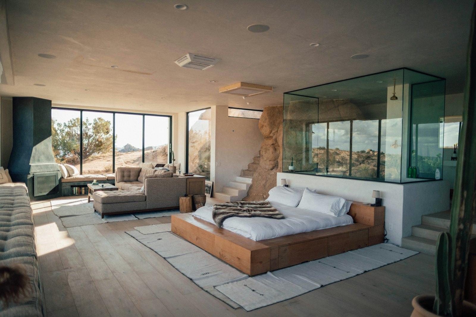 Suite Origin con vetrate e vista sulla costa
